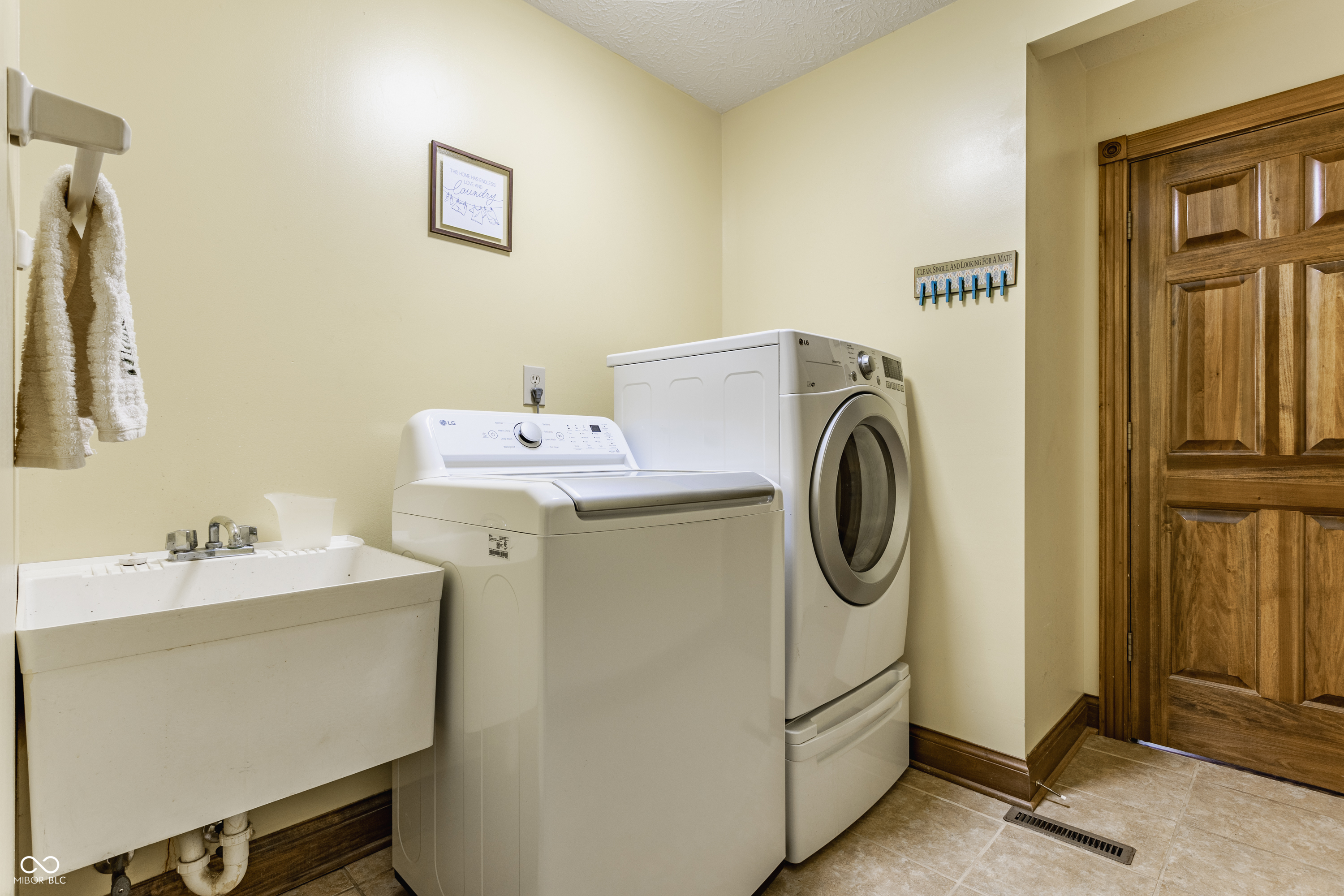 8654 North Baltimore Road Monrovia, IN 46157 - Photo 27 of 59