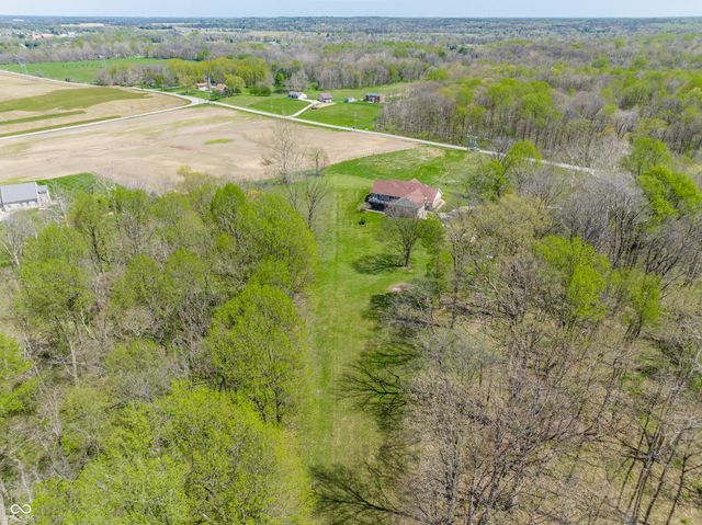 $700,000 | 8654 North Baltimore Road, Monrovia, IN 46157