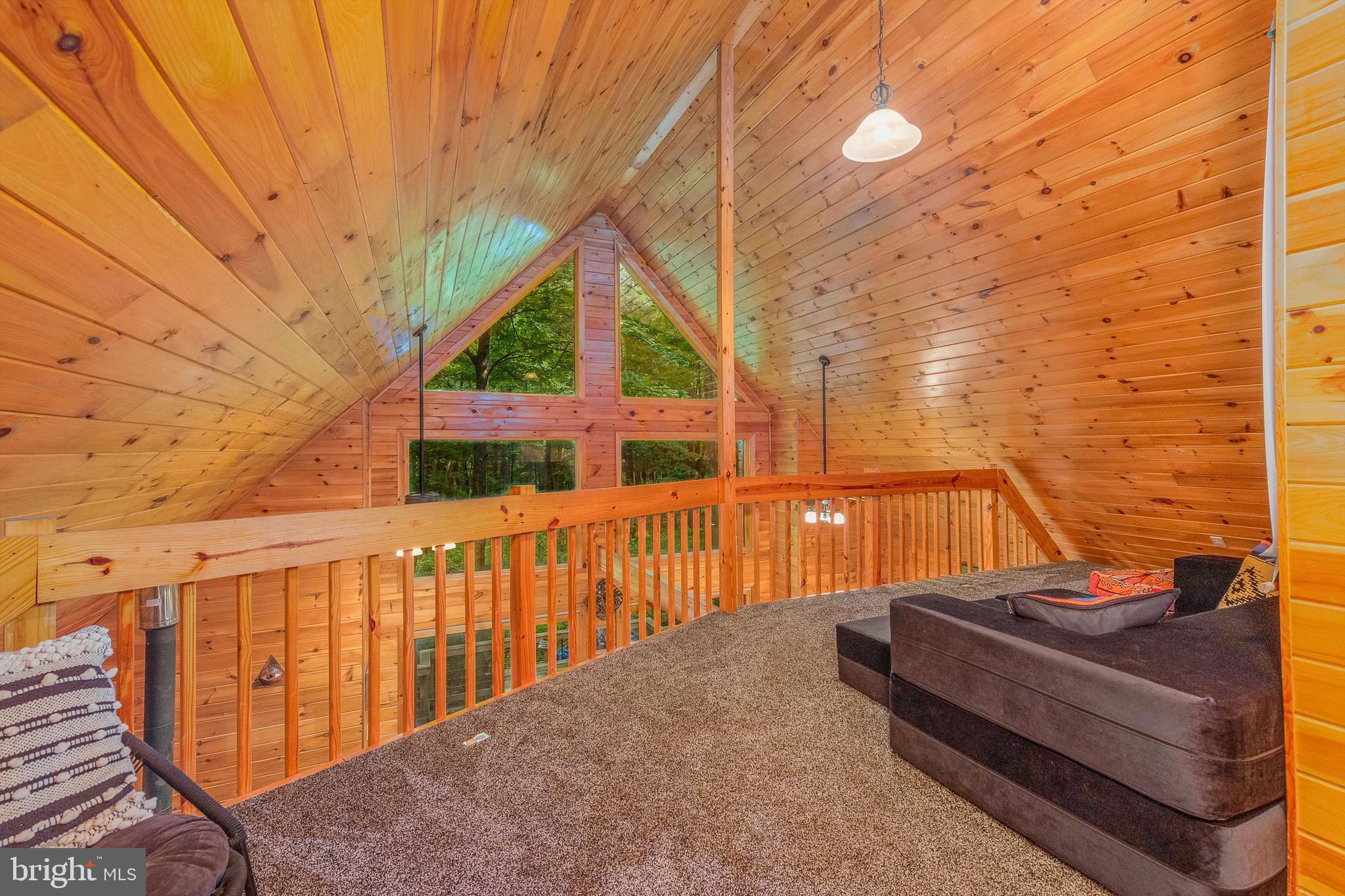 1230 Mountainside Road Berkeley Springs, WV 25411 - Photo 17 of 62 Loft