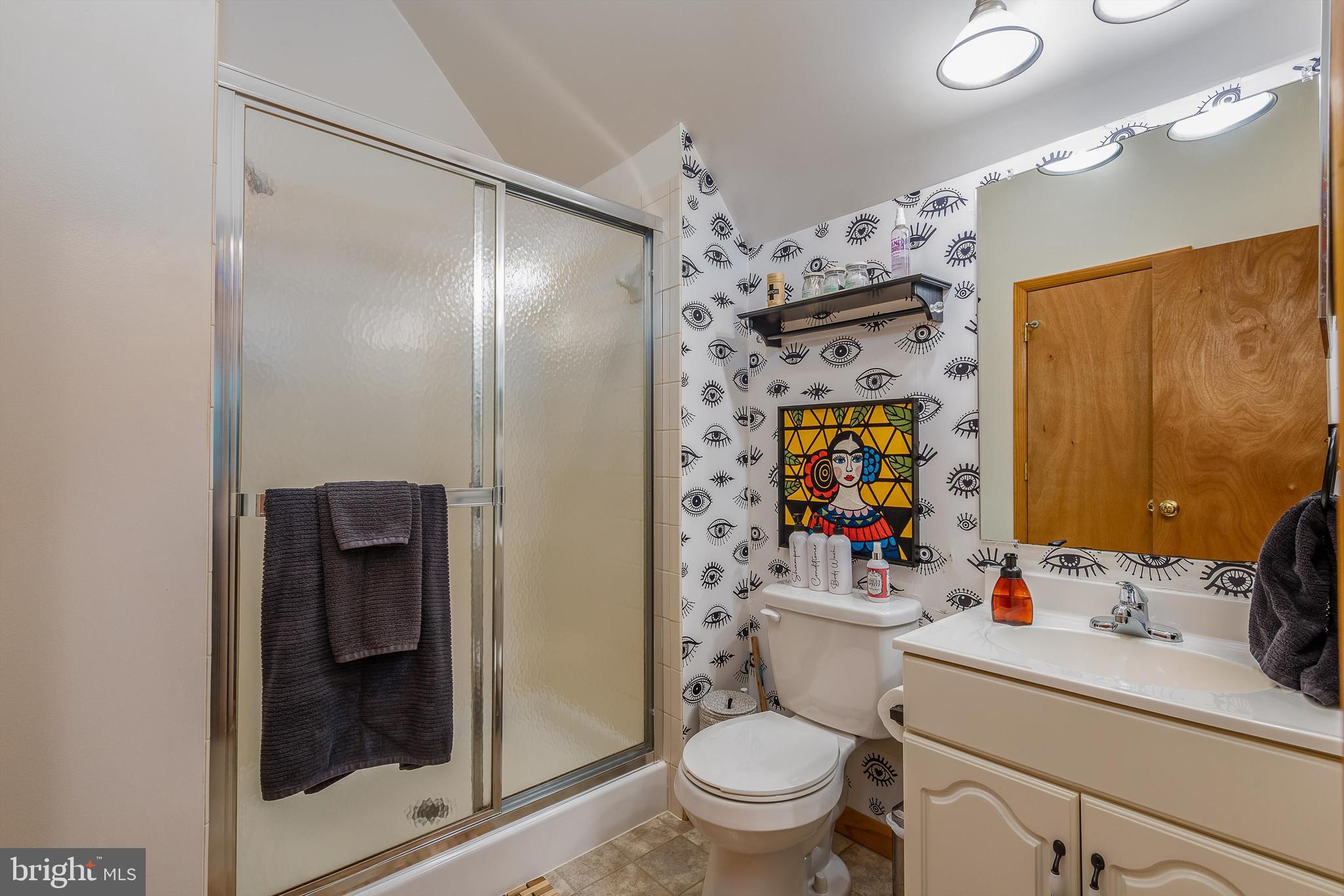 1230 Mountainside Road Berkeley Springs, WV 25411 - Photo 22 of 62 Upper Level Bathroom