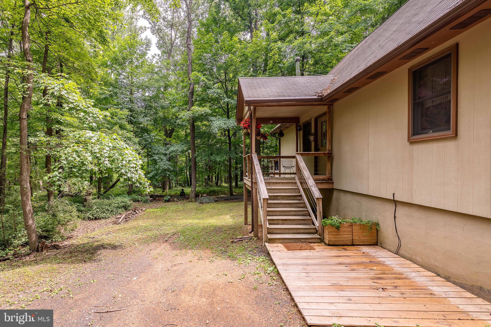1230 Mountainside Road Berkeley Springs, WV 25411 - Photo 5 of 62 Front Entrance