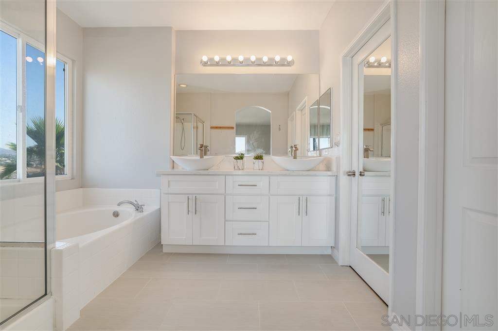 1826 Sheep Ranch Loop Chula Vista, CA 91913 - Photo 10 of 24