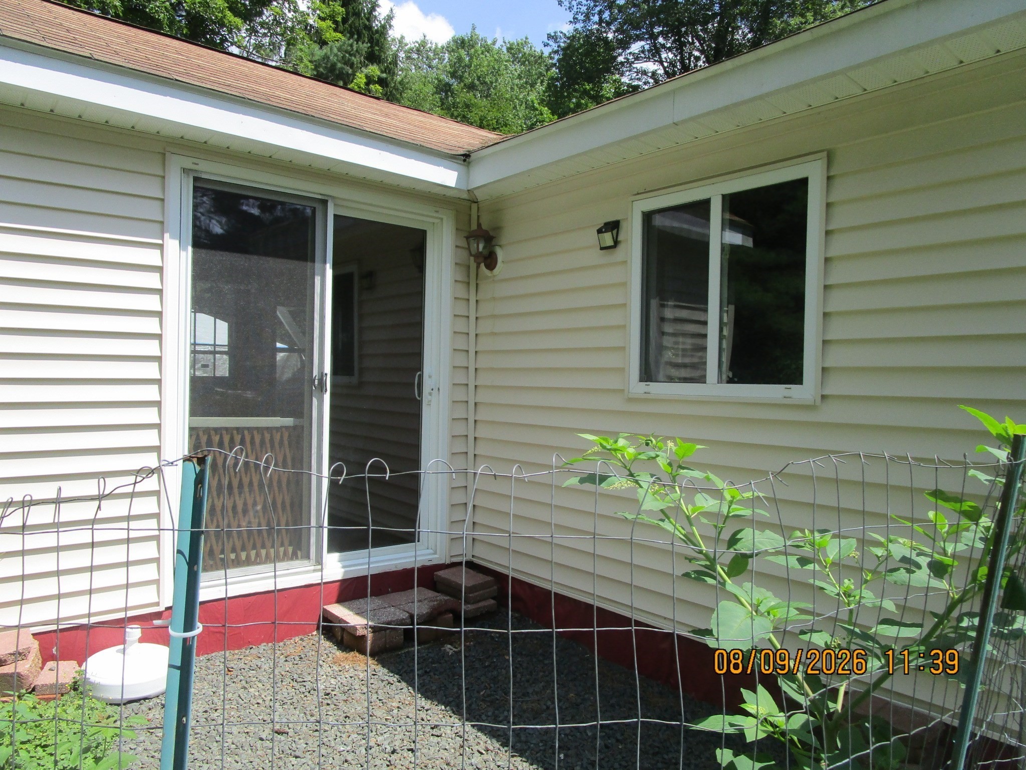 49 Wire Village Road Spencer, MA 01562 - Photo 3 of 14 Gallery Image 3