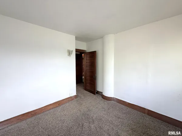 $139,900 | 782 Monroe Street, Galesburg, IL 61401