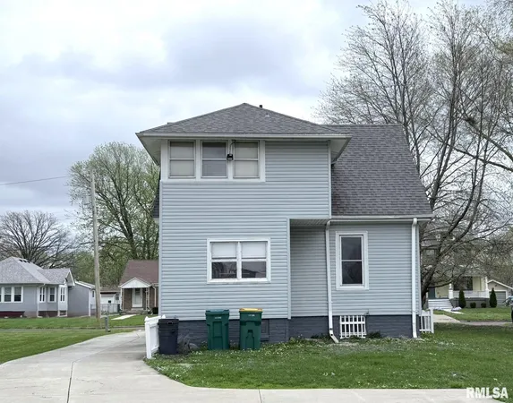 $139,900 | 782 Monroe Street, Galesburg, IL 61401