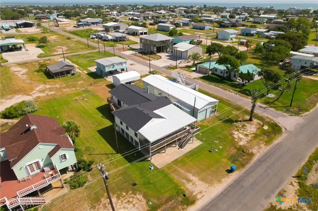 $466,000 | 604 Maple Street, Port O'Connor, TX 77982