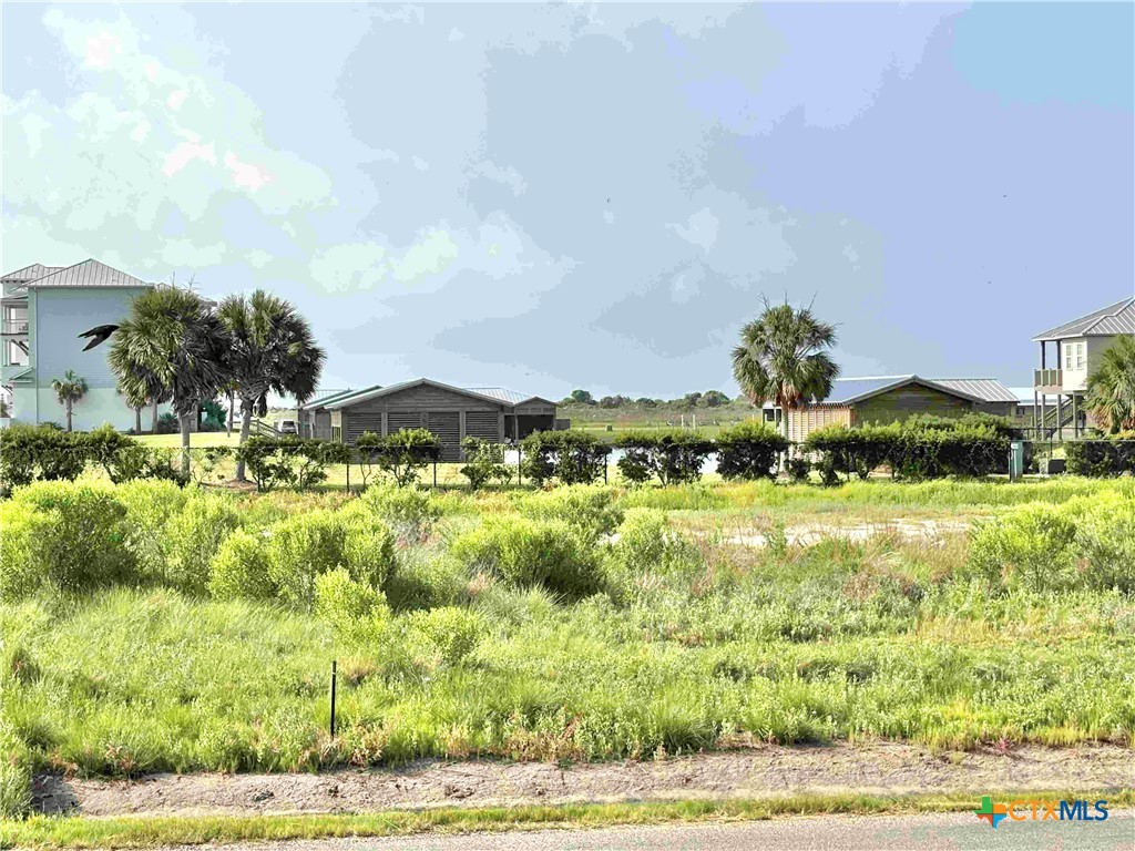 604 Maple Street Port O'Connor, TX 77982 - Photo 32 of 46 a view of a town with houses