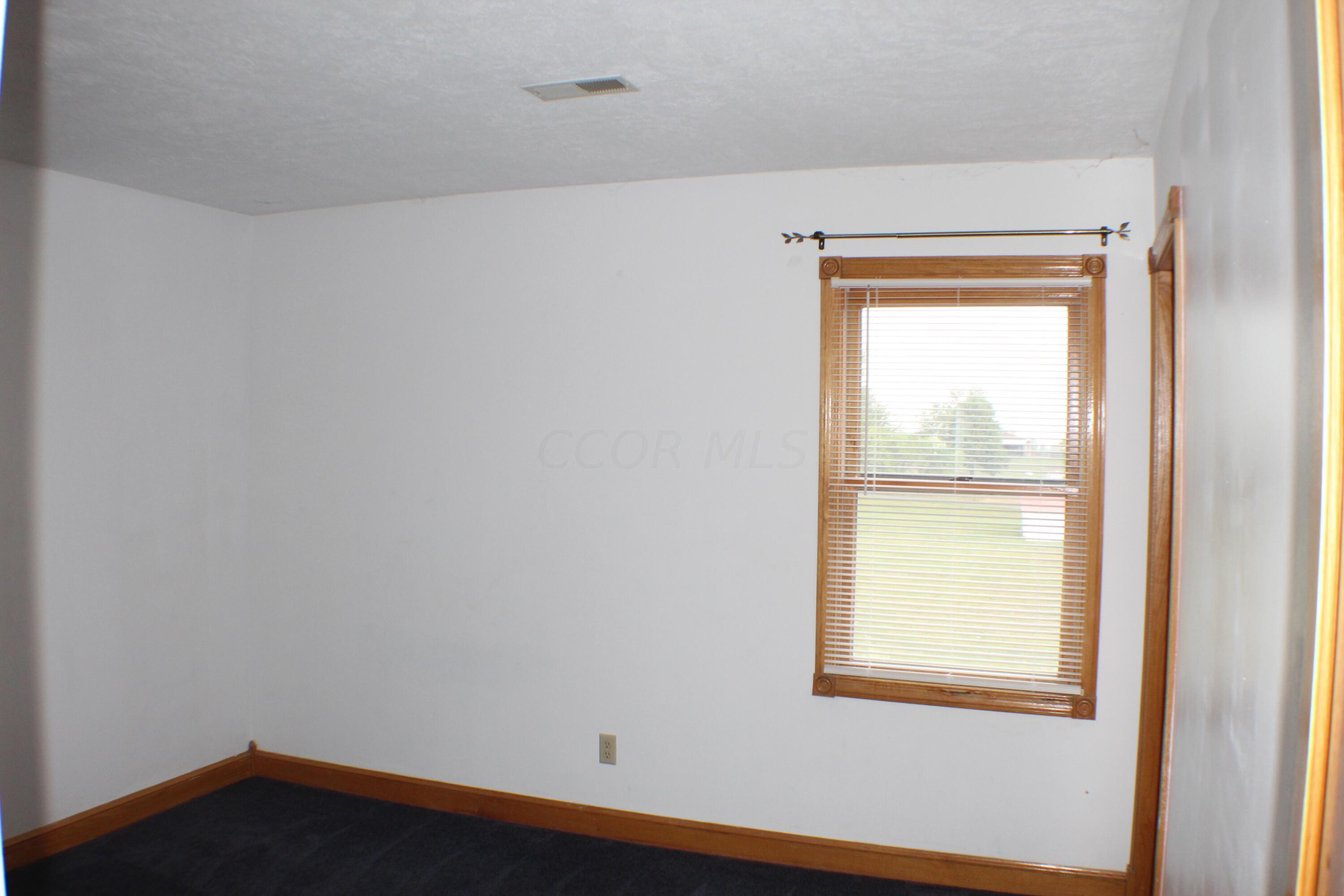 10836 New Delaware Road Mount Vernon, OH 43050 - Photo 19 of 32 IMG_1938