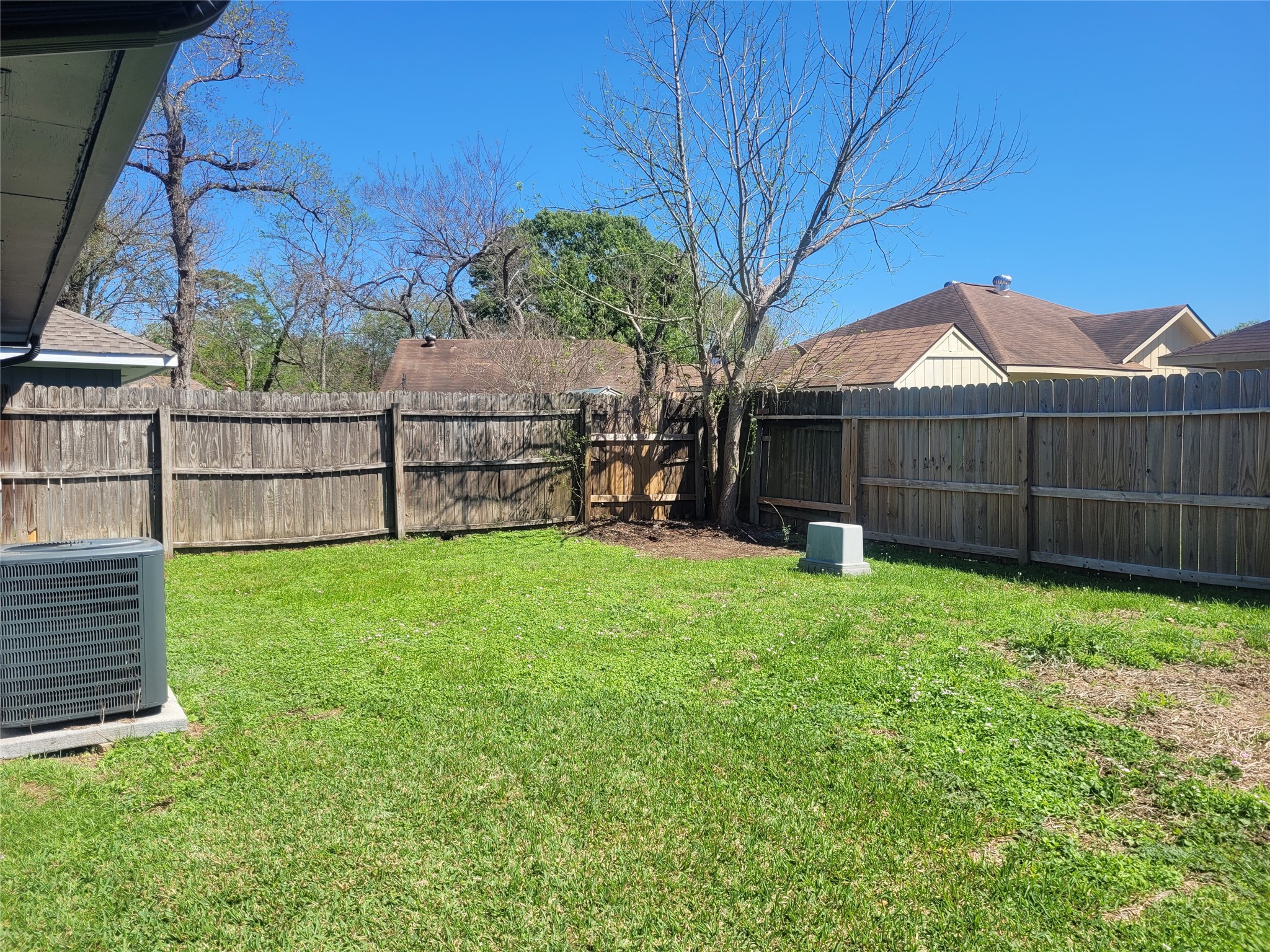 3118 Raccoon Run Spring, TX 77373 - Photo 17 of 19 Fenced backyard