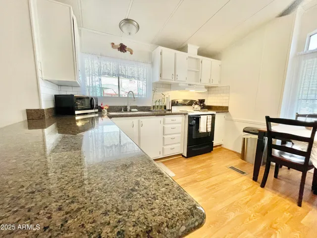 $124,999 | 10220 East Apache Trail, Unit 210, Apache Junction, AZ 85120