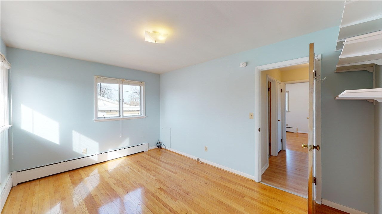 1818 Ridgeway Drive Iowa City, IA 52245 - Photo 17 of 39 Gallery Image 17