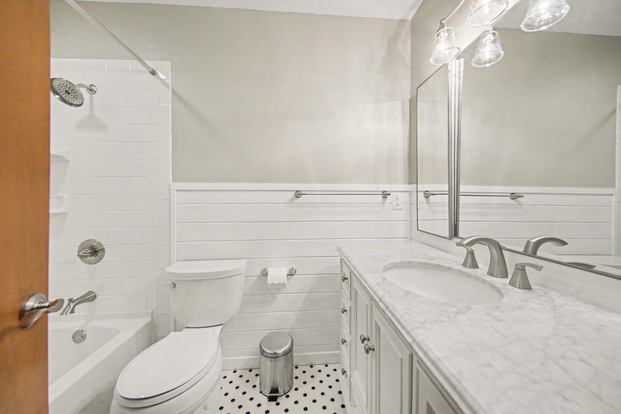 16151 Herman Road Manchester, MI 48158 - Photo 16 of 32 017_file_2553