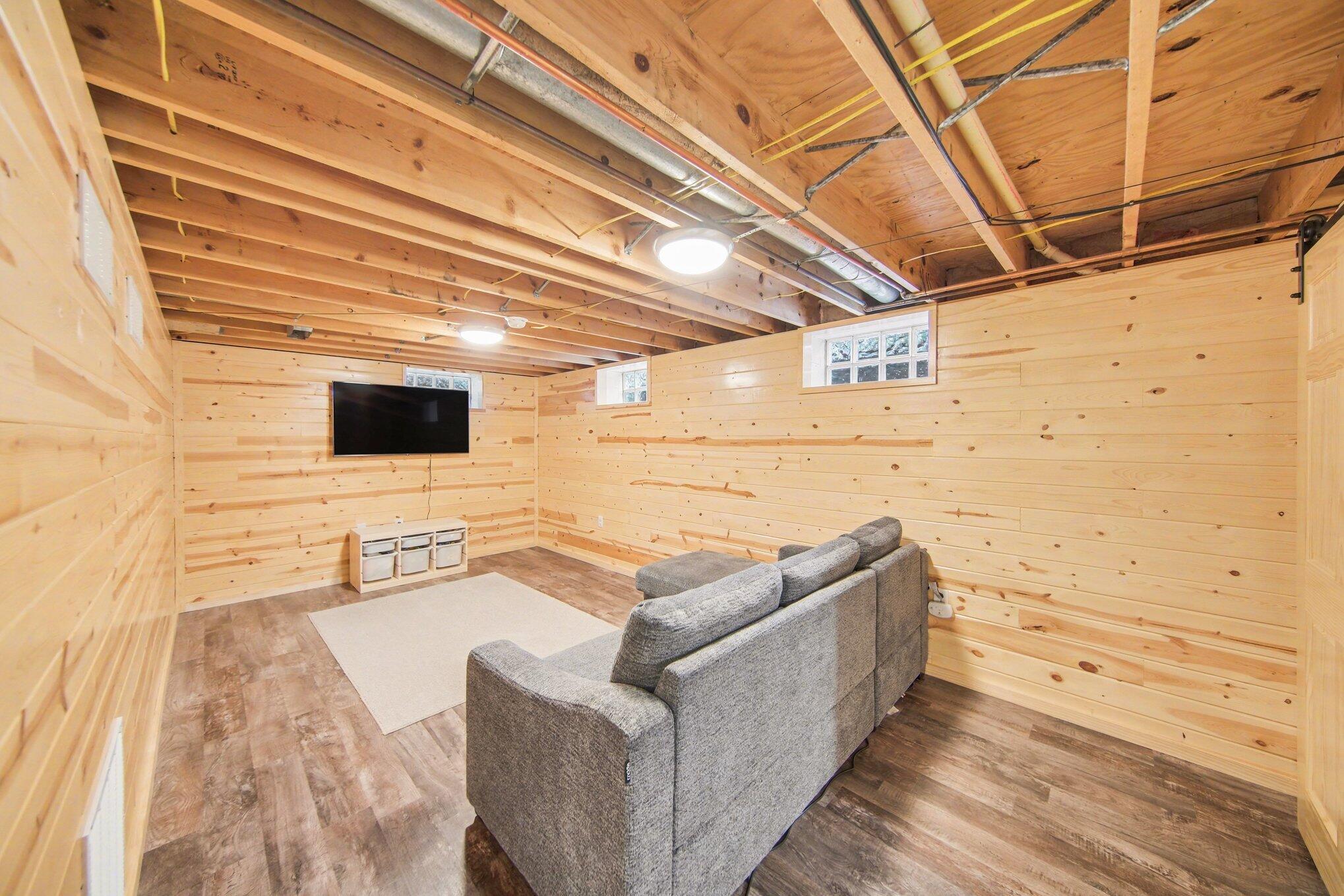 16151 Herman Road Manchester, MI 48158 - Photo 18 of 32 019_file_3136