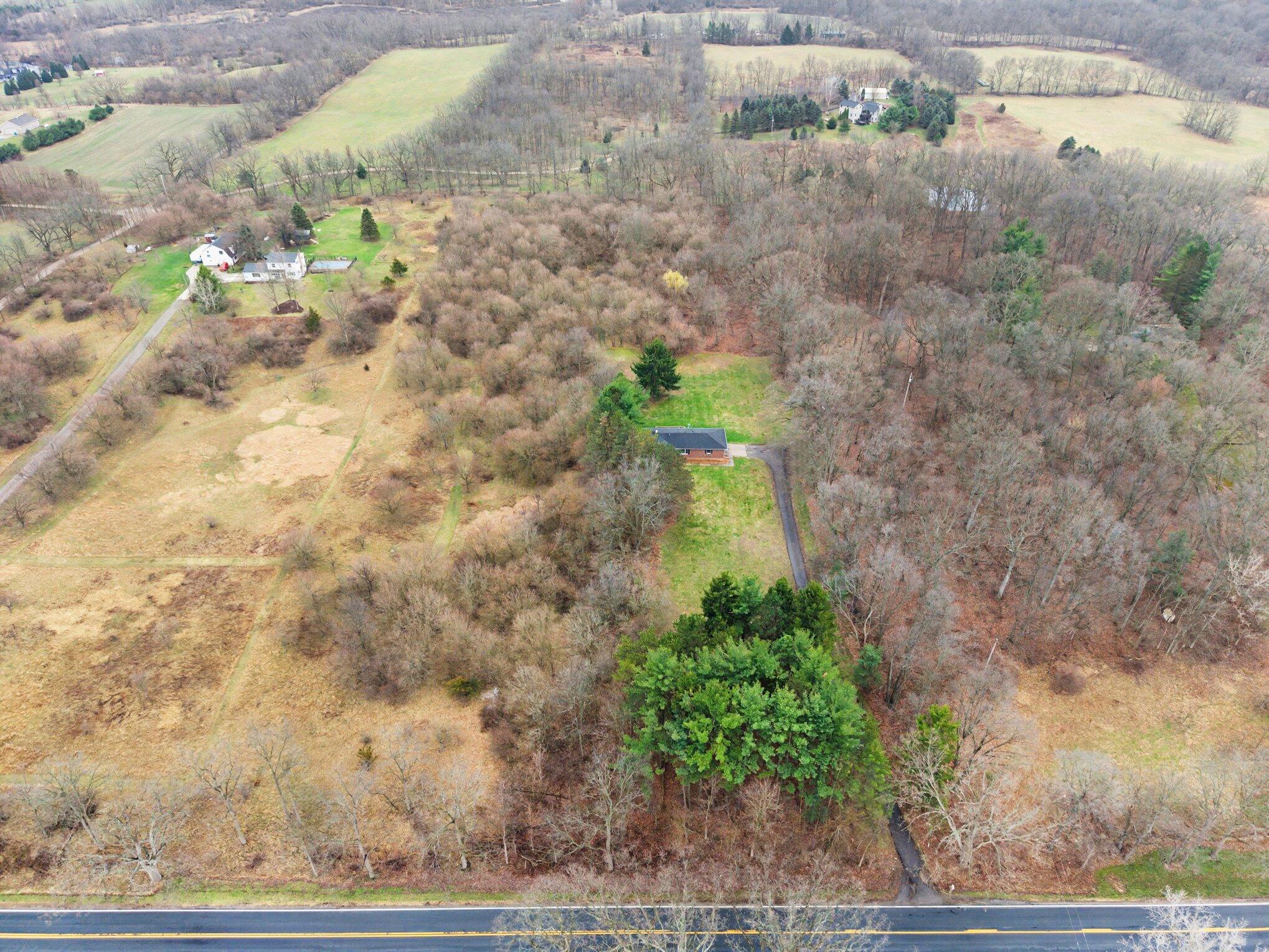 16151 Herman Road Manchester, MI 48158 - Photo 29 of 32 030_file_3975