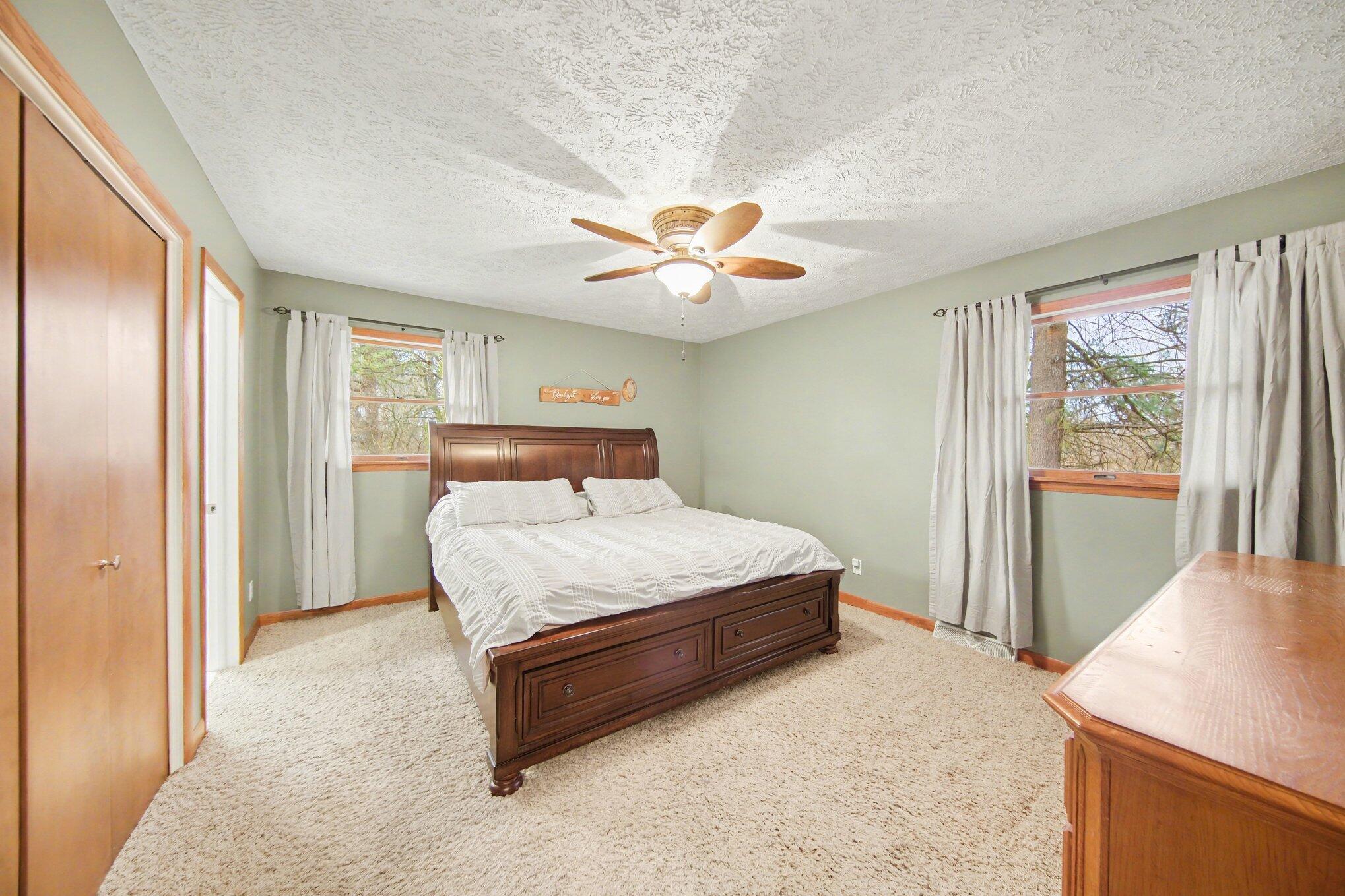 16151 Herman Road Manchester, MI 48158 - Photo 10 of 32 011_file_9093