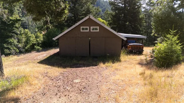 $925,000 | 23 Wickersham Ranch Road, Geyserville, CA 95441