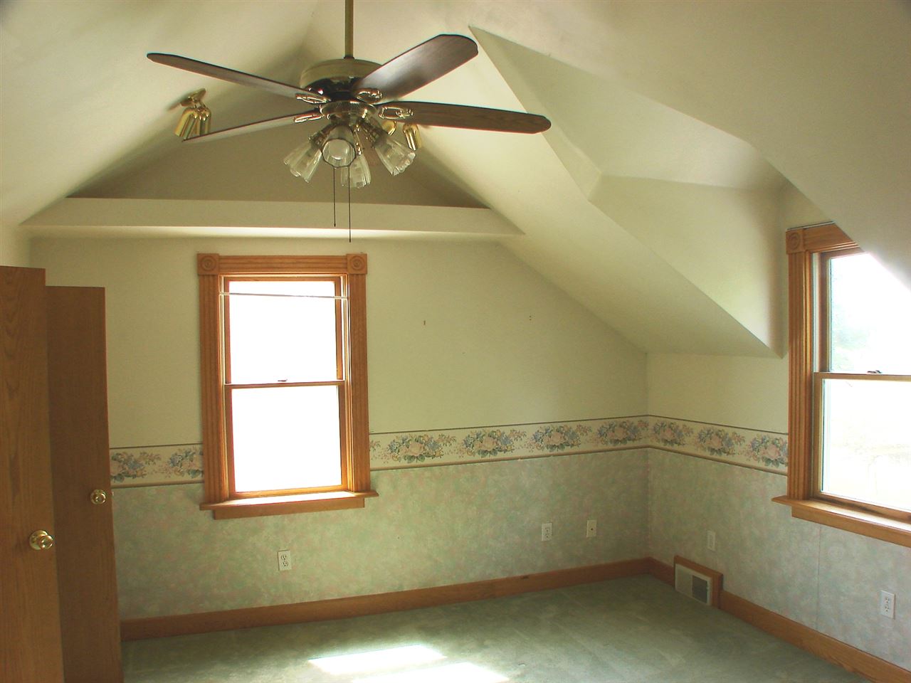 1629 South Bliss Road Ithaca, MI 48847 - Photo 35 of 43 1851900-34.JPG