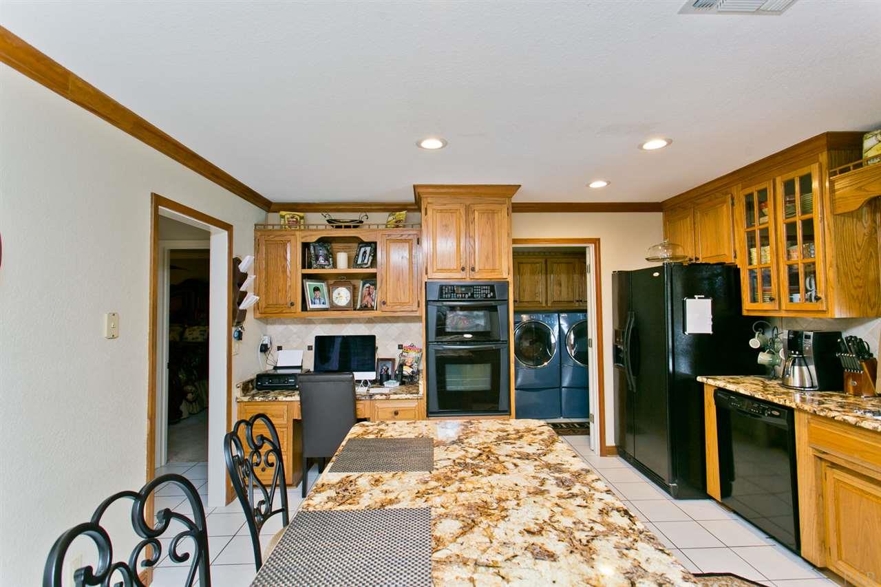 3224 Copper Ridge Circle Cantonment, FL 32533 - Photo 12 of 40 Gallery Image 12