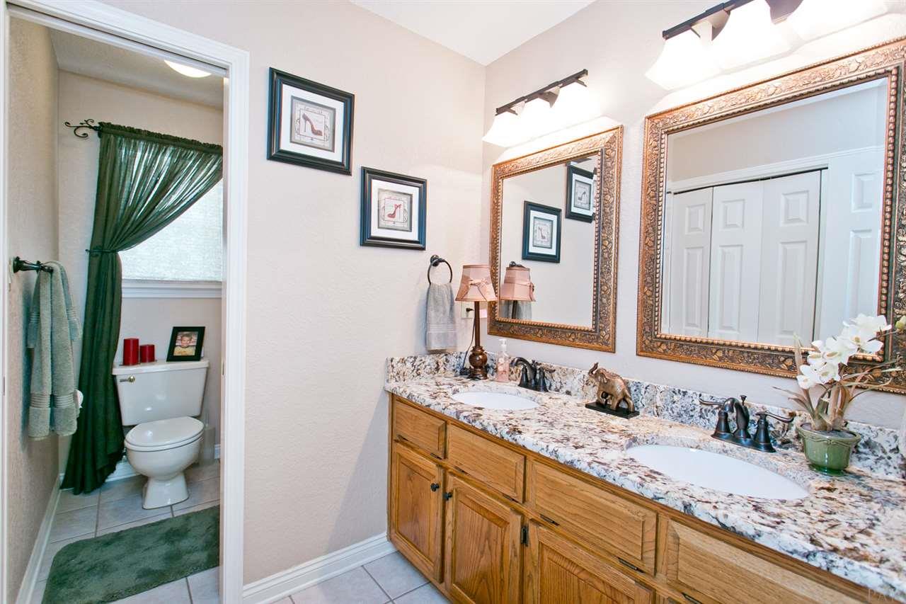 3224 Copper Ridge Circle Cantonment, FL 32533 - Photo 25 of 40 Gallery Image 25