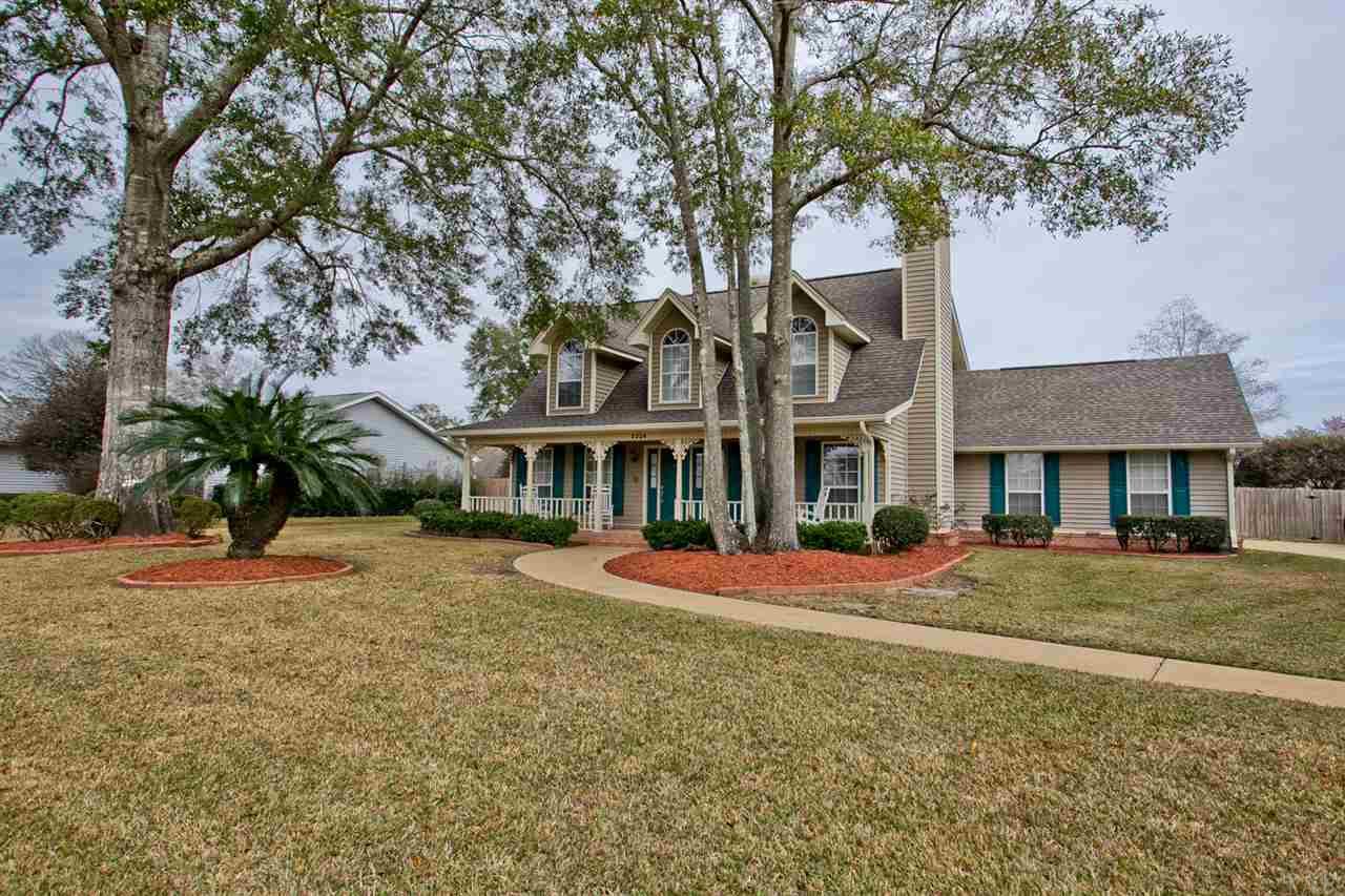 3224 Copper Ridge Circle Cantonment, FL 32533 - Photo 3 of 40 Gallery Image 3
