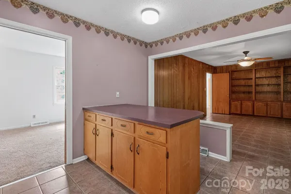 $525,000 | 710 Twin Oaks Road, Davidson, NC 28036