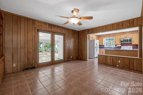 $525,000 | 710 Twin Oaks Road, Davidson, NC 28036