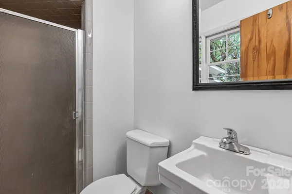 $525,000 | 710 Twin Oaks Road, Davidson, NC 28036