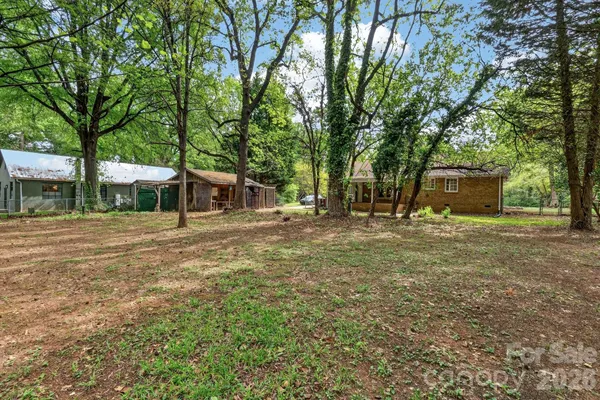 $525,000 | 710 Twin Oaks Road, Davidson, NC 28036