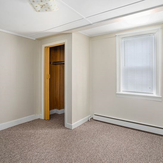 120 Hope Road Cranston, RI 02921 - Photo 14 of 39