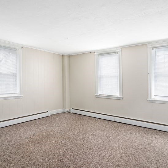 120 Hope Road Cranston, RI 02921 - Photo 18 of 39