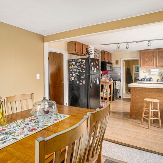 120 Hope Road Cranston, RI 02921 - Photo 21 of 39