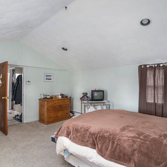 120 Hope Road Cranston, RI 02921 - Photo 37 of 39