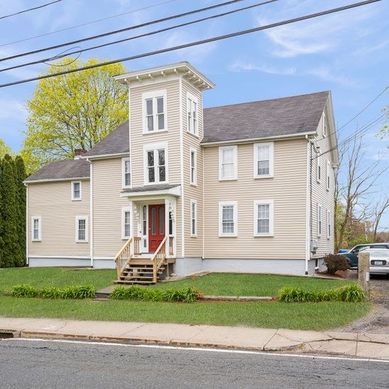 120 Hope Road Cranston, RI 02921 - Photo 5 of 39