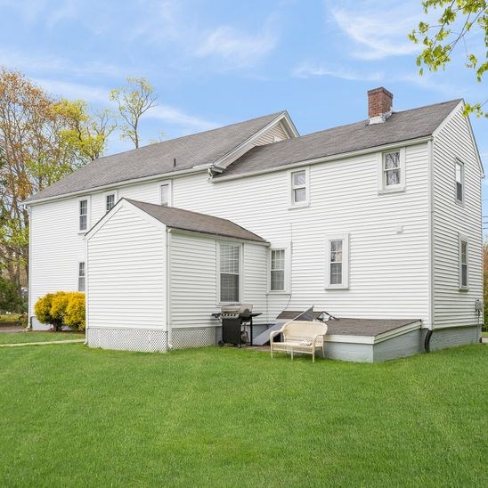 120 Hope Road Cranston, RI 02921 - Photo 6 of 39