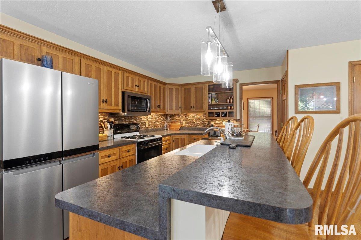 2005 Palo Alto Drive Springfield, IL 62711 - Photo 26 of 38 Gallery Image 26