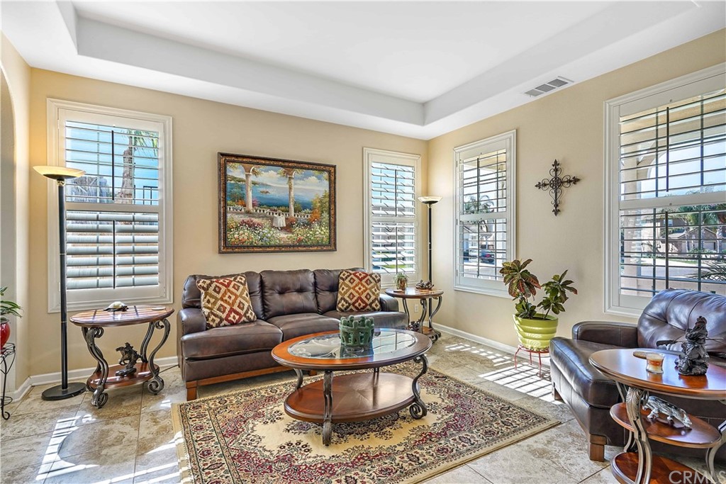 7960 Tallow Tree Circle Eastvale, CA 92880 - Photo 2 of 31