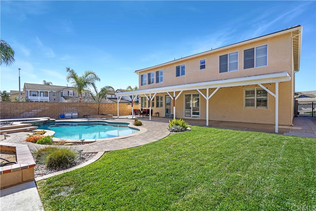 7960 Tallow Tree Circle Eastvale, CA 92880 - Photo 28 of 31