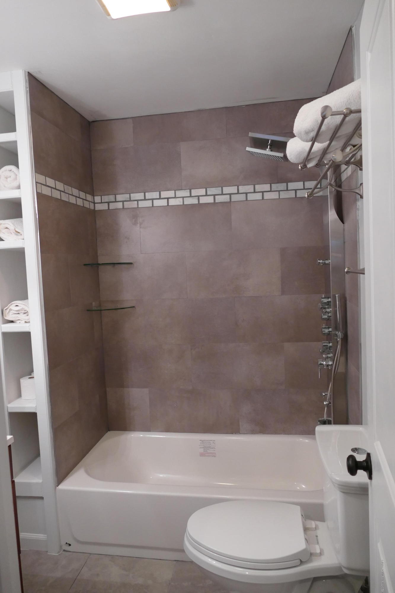 1903 Marconi Road Wall, NJ 07719 - Photo 11 of 41 Hall Bath Shower & Cubbies