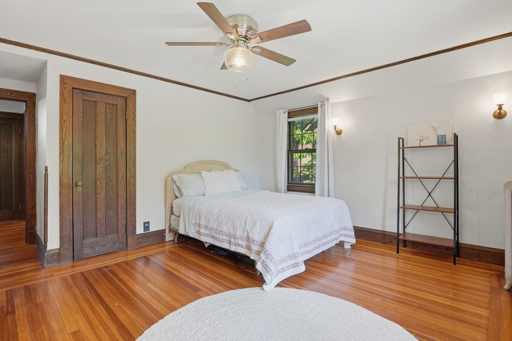 38 Oxford Street Springfield, MA 01108 - Photo 24 of 42