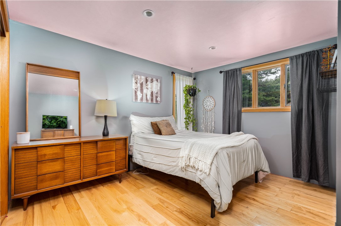 774 Cooper Road Glocester, RI 02814 - Photo 13 of 37