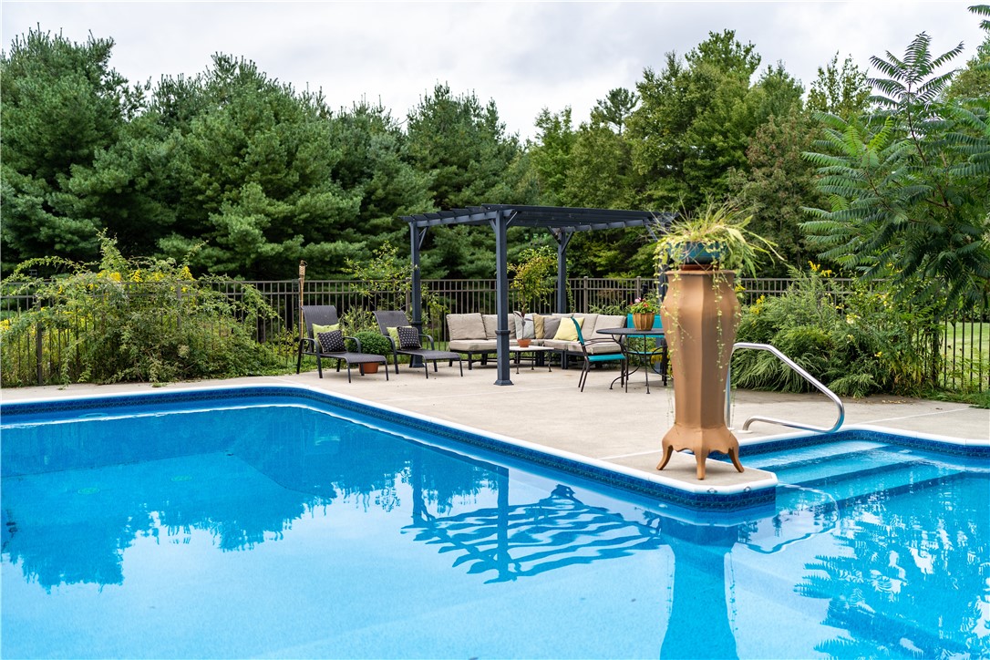 774 Cooper Road Glocester, RI 02814 - Photo 20 of 37