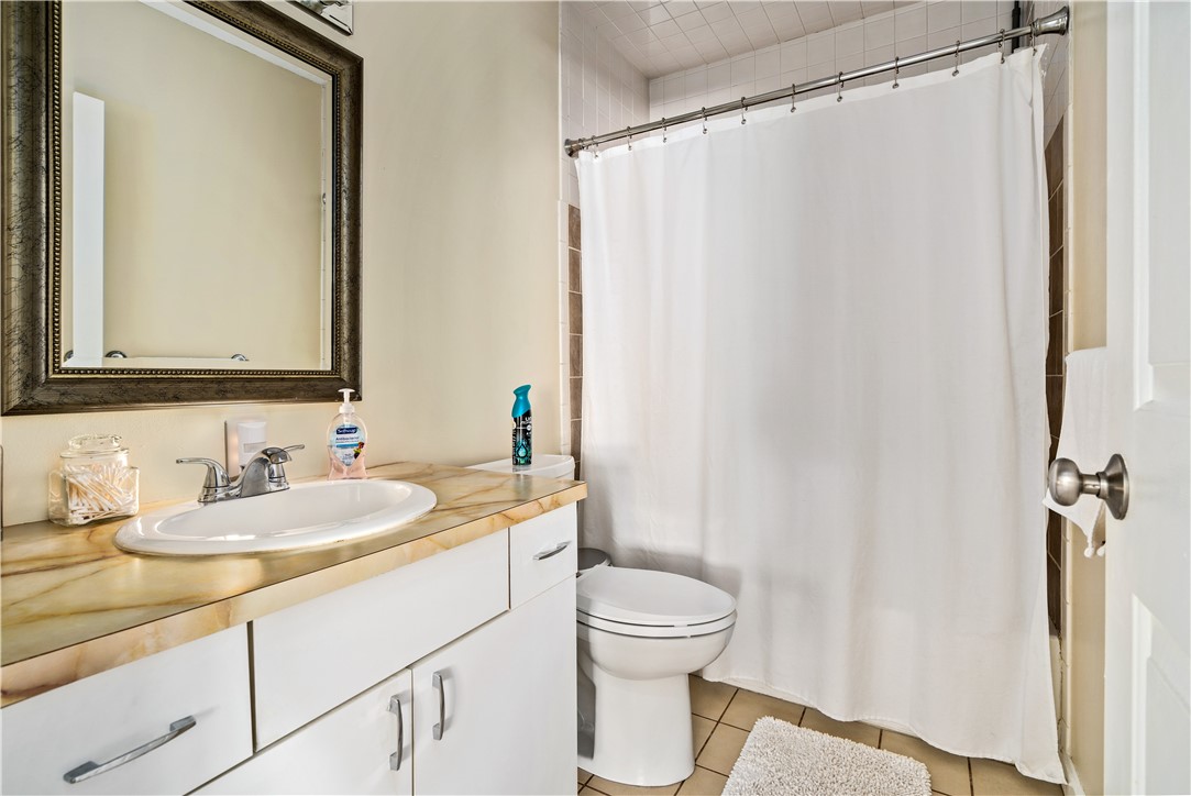 774 Cooper Road Glocester, RI 02814 - Photo 26 of 37 Guest House Bath