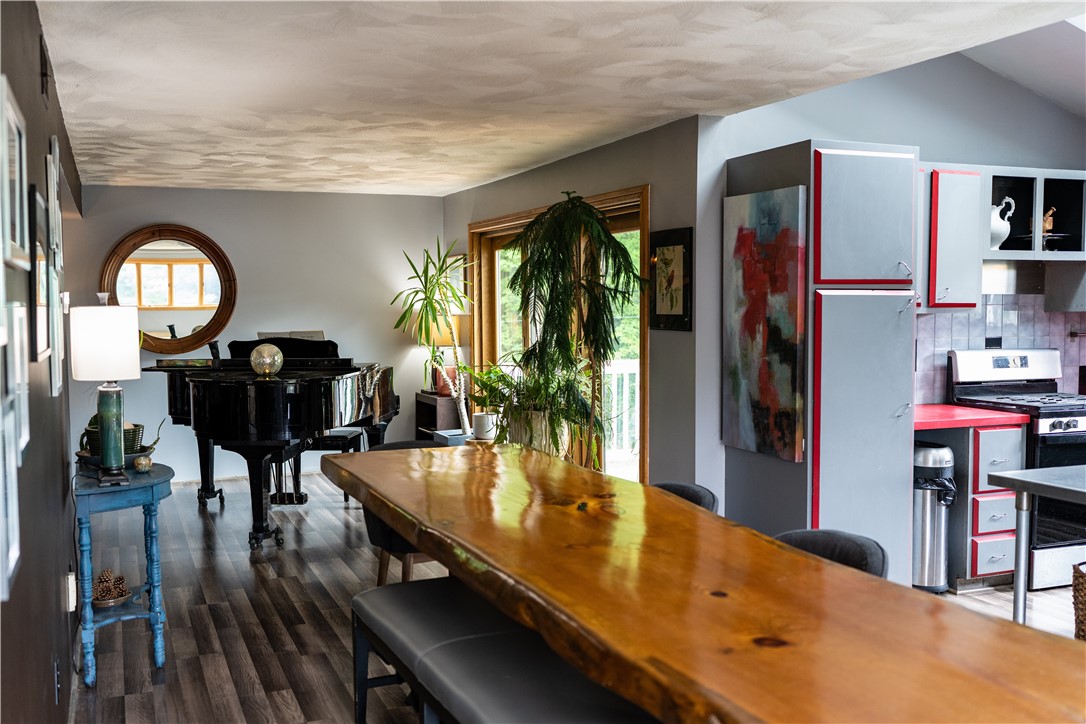 774 Cooper Road Glocester, RI 02814 - Photo 10 of 37