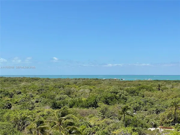 $1,195,000 | 1111 Crandon Boulevard, Unit B804, Key Biscayne, FL 33149