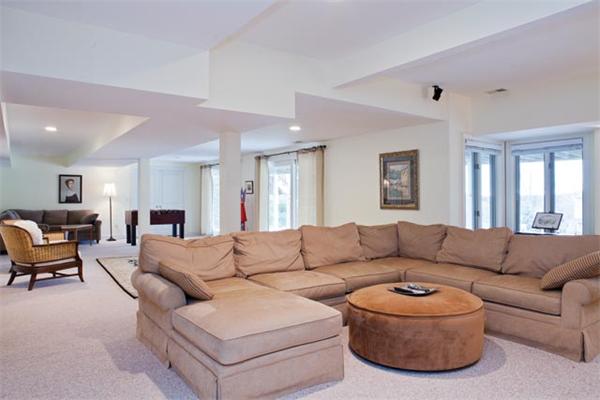 76 Huntington Road Newton, MA 02458 - Photo 14 of 19 Gallery Image 14