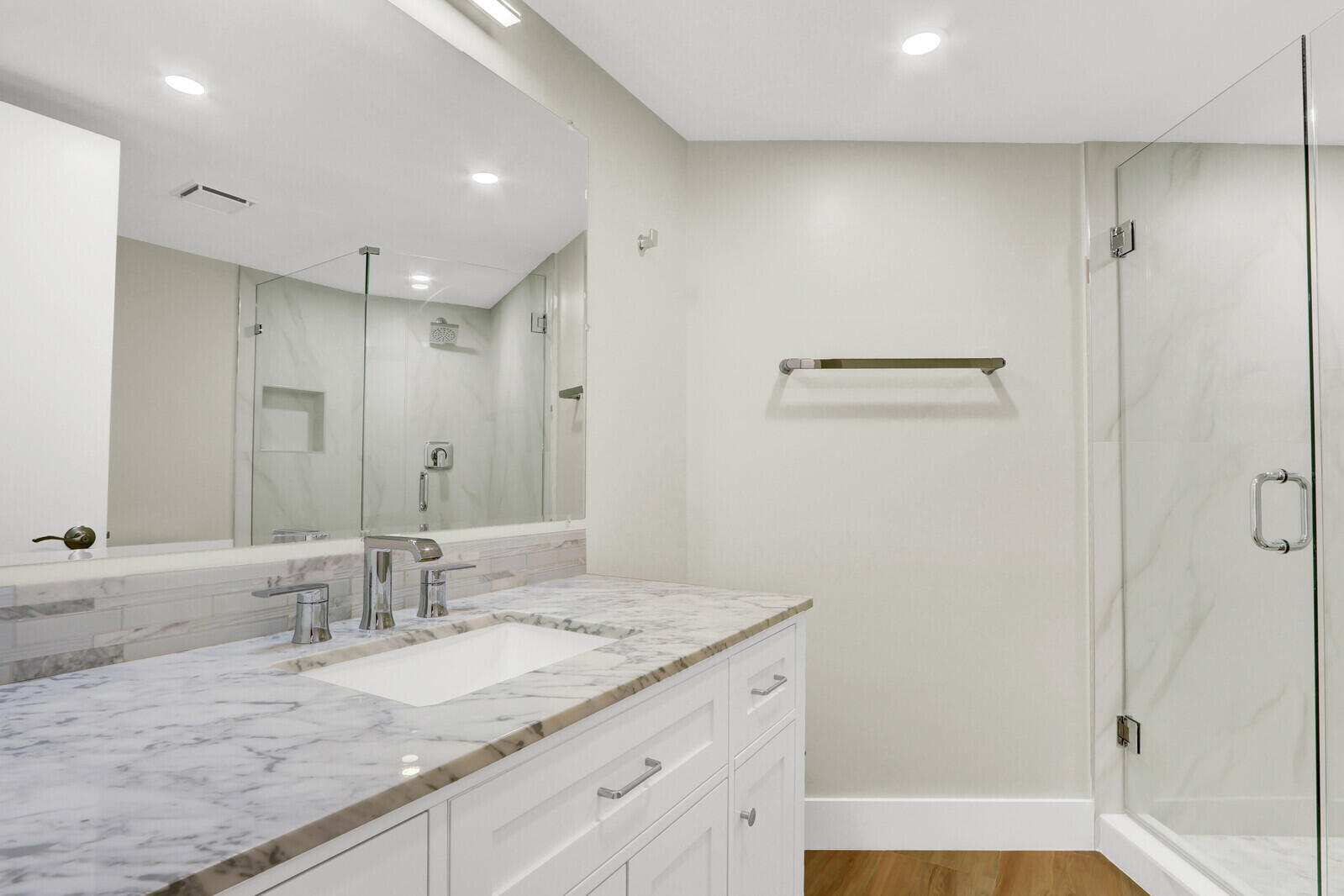 5420 North Ocean Drive, Unit 506 Singer Island, FL 33404 - Photo 27 of 58 26_Image_26_mls