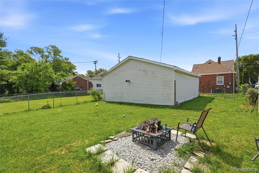 13995 Toepfer Road Warren, MI 48089 - Photo 23 of 23
