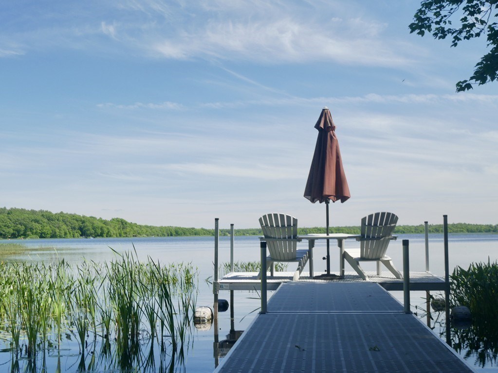 585 Neck Road Rochester, MA 02770 - Photo 15 of 42