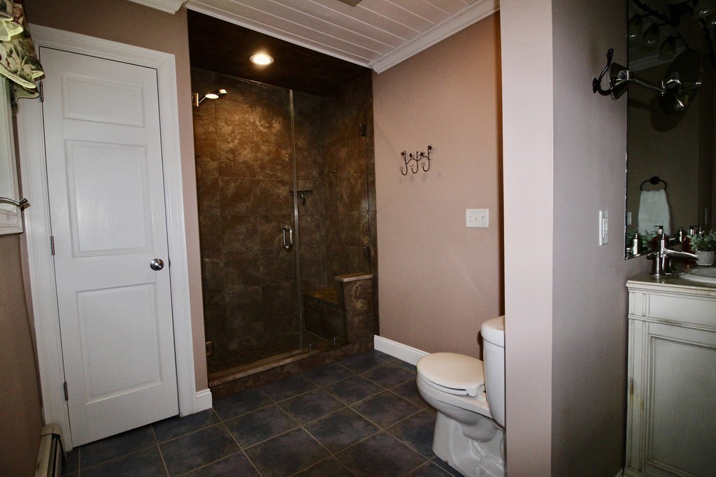 585 Neck Road Rochester, MA 02770 - Photo 28 of 42