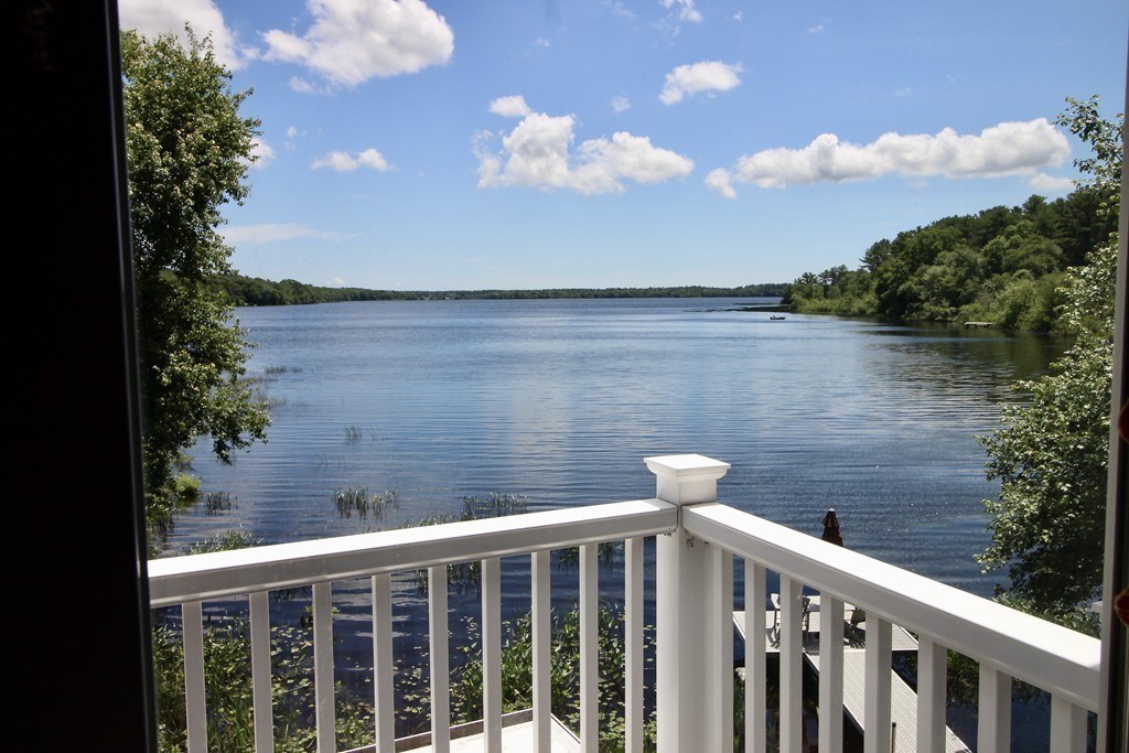585 Neck Road Rochester, MA 02770 - Photo 33 of 42